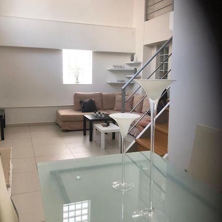 Ferienwohnung Maisonette Lux Modern Next to Metro Kerameikos Athen Exterior foto
